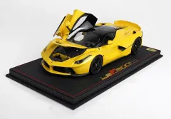 中古美品 超稀少モデル 世界限定30台 BBR 1/18 ラフェラーリ 中古美品 超稀少モデル 世界限定30台 BBR 1/18 ラフェラーリ