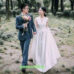 【送料無料】ウェディングドレス ウエディングドレス 二次会 ノースリーブ 結婚式 前撮り ブライダル ロングドレス 花嫁 スレンダードレス 【新作登場】ZZ520