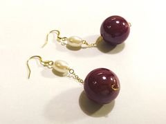 【年末SALE】レッド　パールピアス　#E57