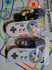スーパーファミコン コントローラー