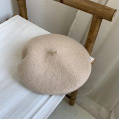 秋冬　大人気　ベレー帽　アイボリー 無地　レディース　おしゃれ　知的　かわいい