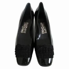 美品 サルヴァトーレ フェラガモ パンプス エナメル 黒 25cm FERRAGAMO フェラガモ エナメル パンプス リボン レディース