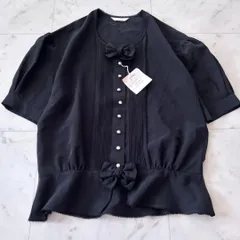 2025年最新】カネコイサオ ブラウスの人気アイテム - メルカリ