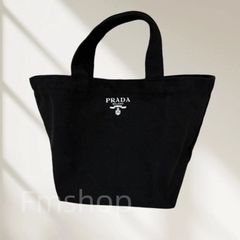 新品未使用　PRADA【ノベルティ】 トートバッグ　非売品 新品未使用 PRADA/プラダ ノベルティトートバッグ オフ赤i