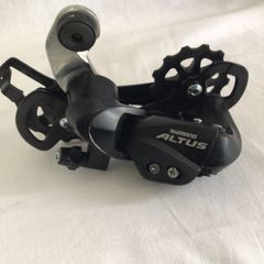 シマノ　自転車用　リアディレイラー