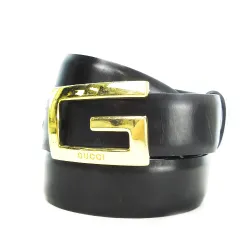 グッチ GUCCI レザーベルト Gロゴバックル 刻印 ゴールドカラー 黒  