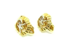 ■美品■ NINA RICCI ニナリッチ ロゴモチーフ クリップ式 イヤリング アクセサリー レディース ゴールド系 DE7366