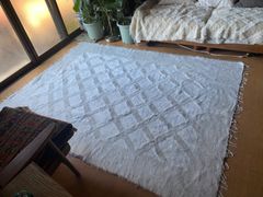 ご専用品/トルコの山羊の毛で織られたシイルトバッタニイェ/サイズ220×160/大判白在庫！四季を通じて便利！ソファカバーやラグに！車やベッドに！掛け布団の上からが是非おススメ！暖かいです！在庫最後1枚！