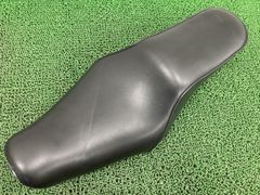 XL1200 XL883 スポーツスター 07-09 ホットドック ダブルシート - メルカリ