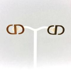 ディオール　プチCDスタッドピアス　　GP 箱　ショッピングバッグ付き