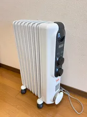 G622\" DeLonghi オイルヒーター RHJ35M0812-DG Amazon | De'Longhi (デロンギ) オイルヒーター アミカルド