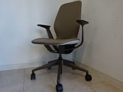 steelcase スチールケース社　シルクチェア　展示品 　高級革張り　セピアフレーム