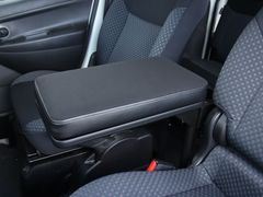 【数量限定アウトレット・デモカー装着品】NV200バネット ESセンターアームレスト ブラックモケット