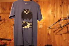 ETNIES MTN VIEW TEE  Lサイズ　Tシャツ　bmx スケート