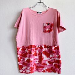アベイシングエイプ A BATHING APE Tシャツ チュニック 迷彩柄 カモフラ ハート柄 ゴリラ ヒップホップ ストリート 平成レトロ  00s y2k 裏原宿 原宿 藤原ヒロシ NIGO ニゴー 大きめ オーバーサイズ 日本製 ピンク