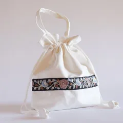 巾着トート 帆布バッグ インド刺繍リボン お散歩バッグ トートバッグ  ハンドメイド 布 バッグ ホワイト×ブラック