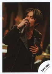 【中古】生写真(STARTO) SixTONES/田中樹/上半身/シングル「GONG/ここに帰ってきて」MV＆ジャケ写オフショット/公式生写真