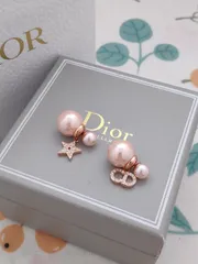 2024年最新】dior ピアス 星の人気アイテム - メルカリ