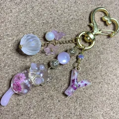 にゃんこ×イニシャル付　キーホルダー