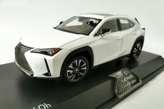京商 1/18 レクサス NX450h 2022 (ソニッククォーツ) - メルカリ