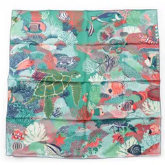 HERMES カレ90 大判スカーフ UNDER THE WAVES HERMES エルメス スカーフ カレ90 『UNDER THE WAVES（アンダー