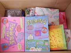 【訳あり】 ■ アイドル 箱入りグッズセット