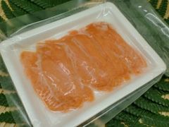 使いやすい10枚　寿司ネタ　サーモントラウトスライス5ｇ×10枚　すしねた　業務用　生食用　刺身用　海鮮丼　手巻き寿司