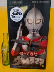 帰ってきたウルトラマン　1/6 リアルアクション　円谷プロ承認品 フィギュア