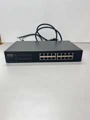 16ポート　スイッチングハブ