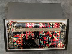 【新品・訳あり・在庫処分特価】L字ファスナー　長財布　ブラック