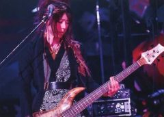 [Used] Collection Card (Male) Wagakki Band / Asa / Included as a bonus trading card in the BD/DVD "Wagakki Band Grand New Year's Party 2018 Yokohama Arena ~Voyage to Tomorrow~" (AVBD-92693~4/B~C, AVXD-92695~6/B~C)