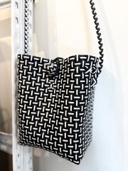 バッグ｜パサールスクエアショルダーバッグ(black)
