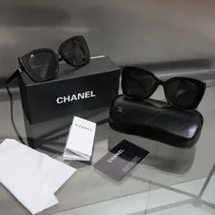 2025年最新】chanel だてめがねの人気アイテム - メルカリ