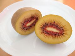 赤くて甘い！追熟済み！キウイフルーツ