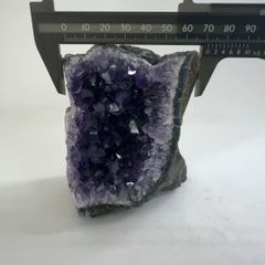【E30745】 ウルグアイ産 アメシスト 天然石 鉱物 原石 パワーストーン 紫水晶 アメジスト