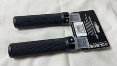 グリップ　ラバータイプ　GUSSET
