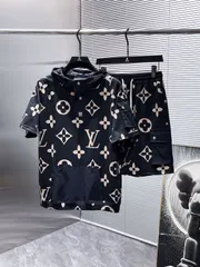 2024年最新】louis vuitton tシャツ xlの人気アイテム - メルカリ