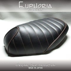 □【DIO ディオ AF34 AF35 SR ZX】張替え済♪　カスタムシート　黒/茶　タックロール《Euphoria》□K60019