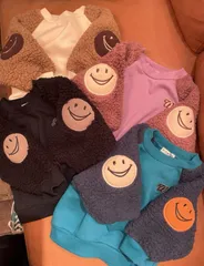 【MOONCHILD】エフオーキッズ　袖ボアFOスマイルパッチトレーナー