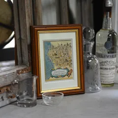 ヴィンテージフレーム「Champagne」古い地図と額縁のセット (アンティーク雑貨 蚤の市 ウォールデコ オブジェ レトロ アートフレーム 額縁 絵 ポスター  インテリア雑貨 アート 古道具 店舗什器 フランス ドイツ 額装 壁掛け シャンパーニュ 骨董)