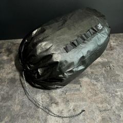 スタッフサック　スタッフバッグ　コンプレッションバッグ　タイベック　軽量　登山　UL　ブラック
