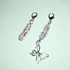 【084】ハンドメイド　マスクチャーム２個セット　パール＆蝶