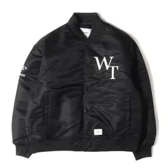 新品 WTAPS ダブルタップス ジャケット サイズ:M 23AW ワッペン付き ナイロン チームジャケット スタジャン TEAM / JACKET / NYLON. TWILL. LEAGUE ブラック 黒 アウター ブルゾン 【メンズ】のサムネイル