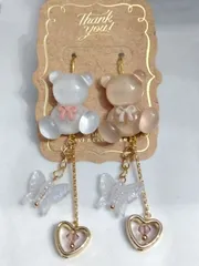 Ｎｏ．128 ハンドメイド スワロフスキー ピアス くまちゃん ピンク ホワイト ゴールドハート 蝶々