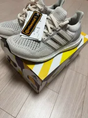 adidas(アディダス) ウルトラブースト 1 0 ライト タン クリームのサムネイル