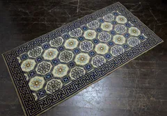 クリーニング済み古い赤穂堺緞通 クリーニング済み古い赤穂堺緞通 - メルカリ