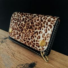 ハラコ ホルスタイン柄 ブラック】 トラッカーウォレット TW-01 - メルカリ