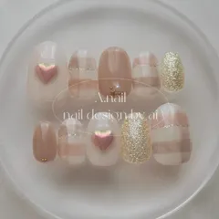 ぷっくりハートのブラウンチェックネイル⋆*