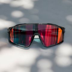 Oakley スートロ スポーツサングラス グラデーションレンズ - メルカリ