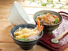 ✨美品✨三越 有田焼 高級 どんぶり 2個セット ✨美品✨三越 有田焼 高級 どんぶり 2個セット - メルカリ